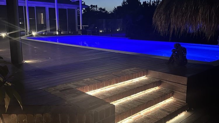 client-outdoor-steps-DROegPvZ
