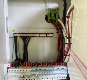 client-switchboard-DiUVqoTA